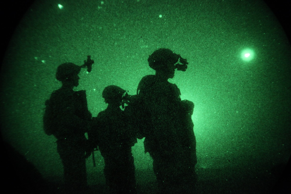 US soldiers from the 4th Brigade Combat Team, 25th Infantry Division search for a missing soldier in the Ghazni province of Afghanistan July 19, 2009.