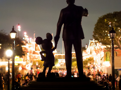 Statue of Walt Disney and Mickey Mouse at Disneyland