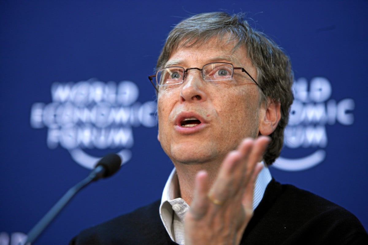 Bill Gates speaks during a press conference at the World Economic Forum in Davos, Switzerland, January 25, 2008.