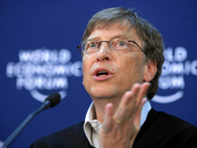 Bill Gates speaks during a press conference at the World Economic Forum in Davos, Switzerland, January 25, 2008.