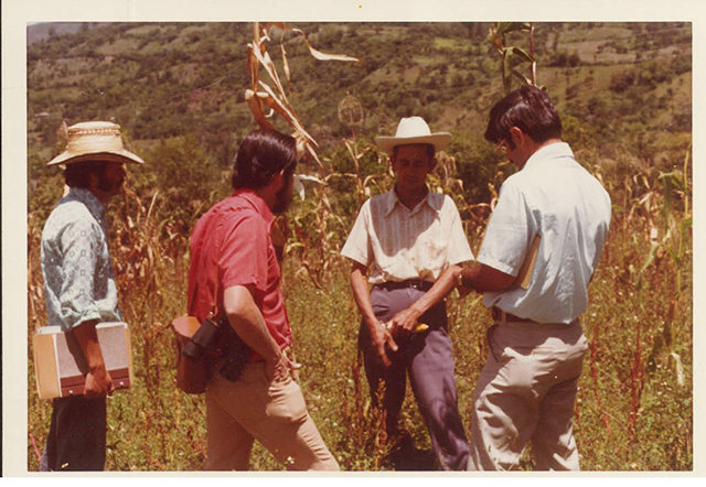 Evaggelos Vallianatos (right) researching peasant farming in Valle del Cauca, Colombia, summer 1975. (Photo: unknown photographer)