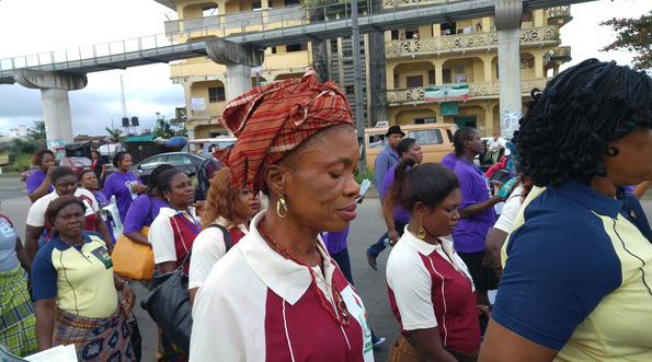 Women in Port Harcourt, Nigeria march in resistance to extraction in Africa. (Photo: WoMin)