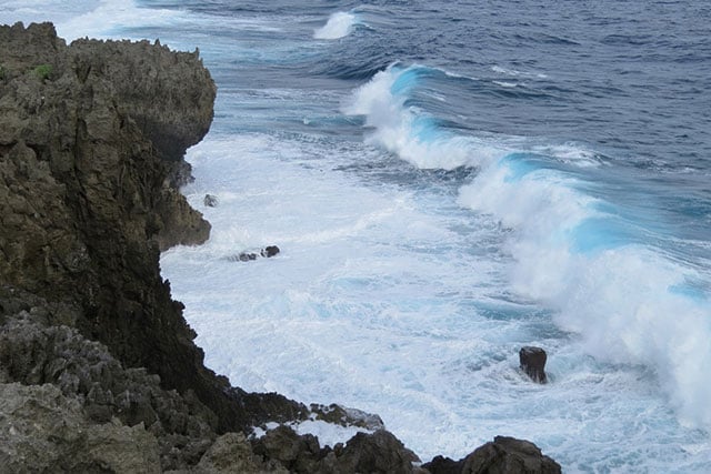 The waves, the stories. (Photo: Courtesy of Hakim)