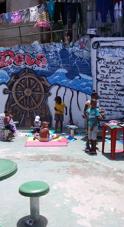 Children play during the day-long tribute to the Cabula 12. (Photo: Lena Azevedo)