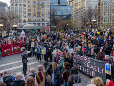 Hundreds of New Yorkers gathered in Union Square on April 6, 2018, to show solidarity with the tens of thousands of Palestinians in the besieged Gaza Strip carrying out the historic Great March of Return and to mourn the lives of Palestinians shot and killed by Israeli forces along the border.