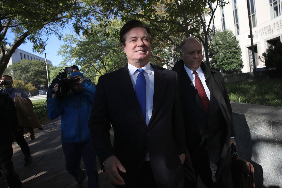 Former campaign manager for Donald Trump, Paul Manafort, leaves US District Court after pleading not guilty following his indictment on federal charges on October 30, 2017, in Washington, DC.