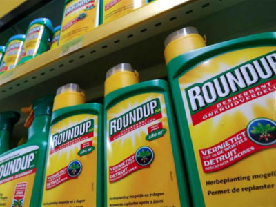 How Monsanto Plants Stories, Suppresses Science and Silences Dissent