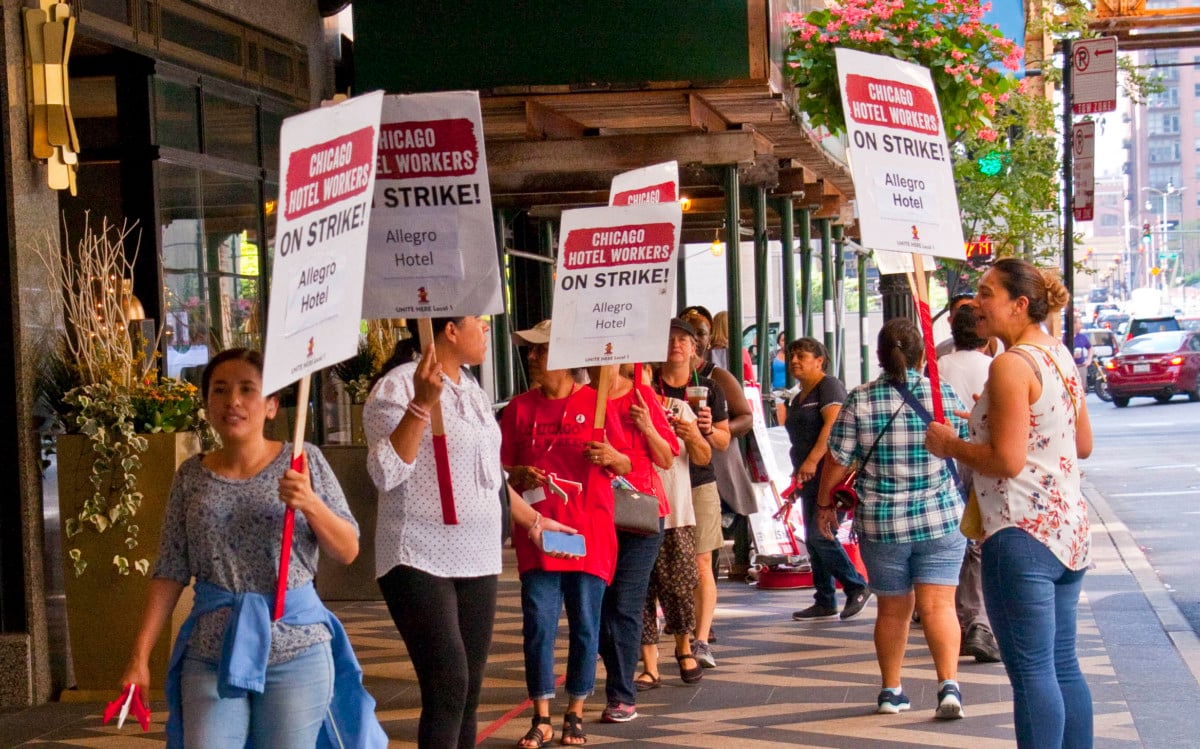 Unite Here Local 1 hotel workers on strike demonstrate in downtown Chicago, Illinois, September 17, 2018.