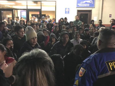ICE Dumps Hundreds of Migrants at El Paso Bus Station Around Christmas