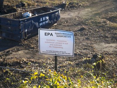 Quanta Resources Superfund Site in Edgewater, NJ.