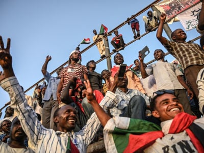 Sudanese protesters gather during a sit-in outside the army headquarters in the capital Khartoum on April 30, 2019.