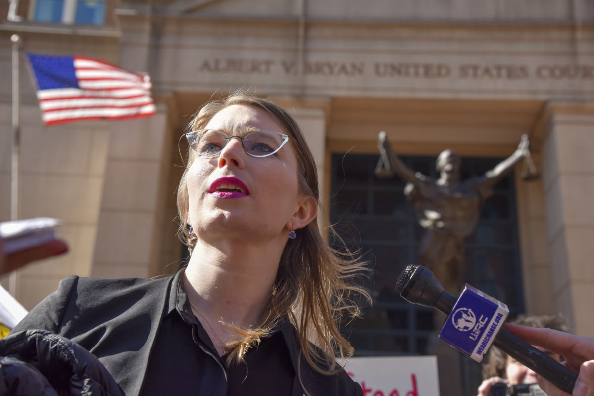 Chelsea Manning speaks to the press