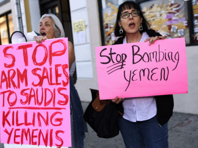 People protest U.S. involvement in Saudi Arabia's war in Yemen. Los Angeles, California on November 20, 2018.