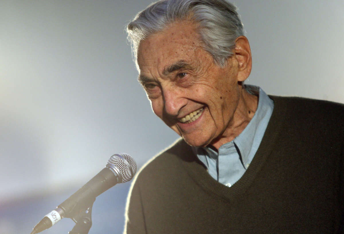 Author Howard Zinn speaks during the People Speak ASCAP Music Cafe performance held during the 2009 Sundance Music Festival on January 22, 2009, in Park City, Utah.