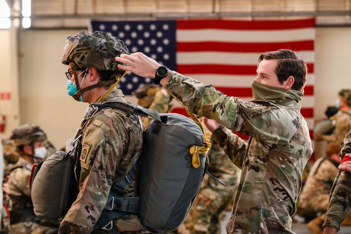 Paratroopers with the 82nd Airborne Division prepare for a training exercise at Fort Bragg, North Carolina, on May 7, 2020.