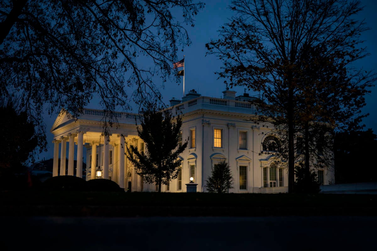 The sun sets at the White House