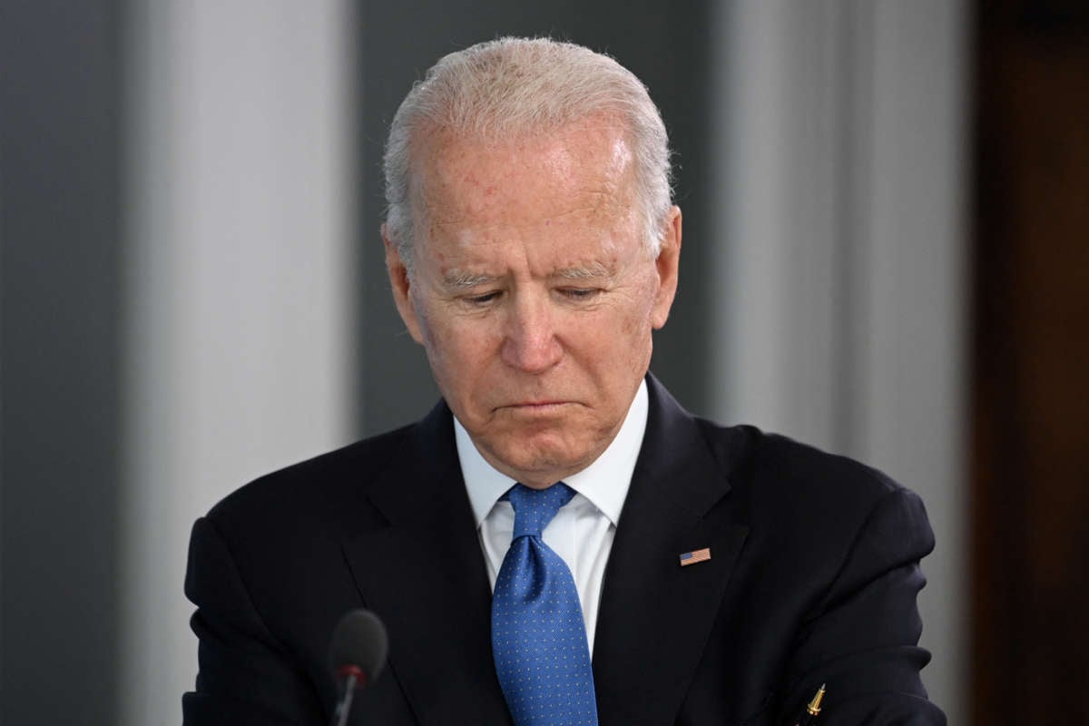 Joeseph Robinette Biden pouts