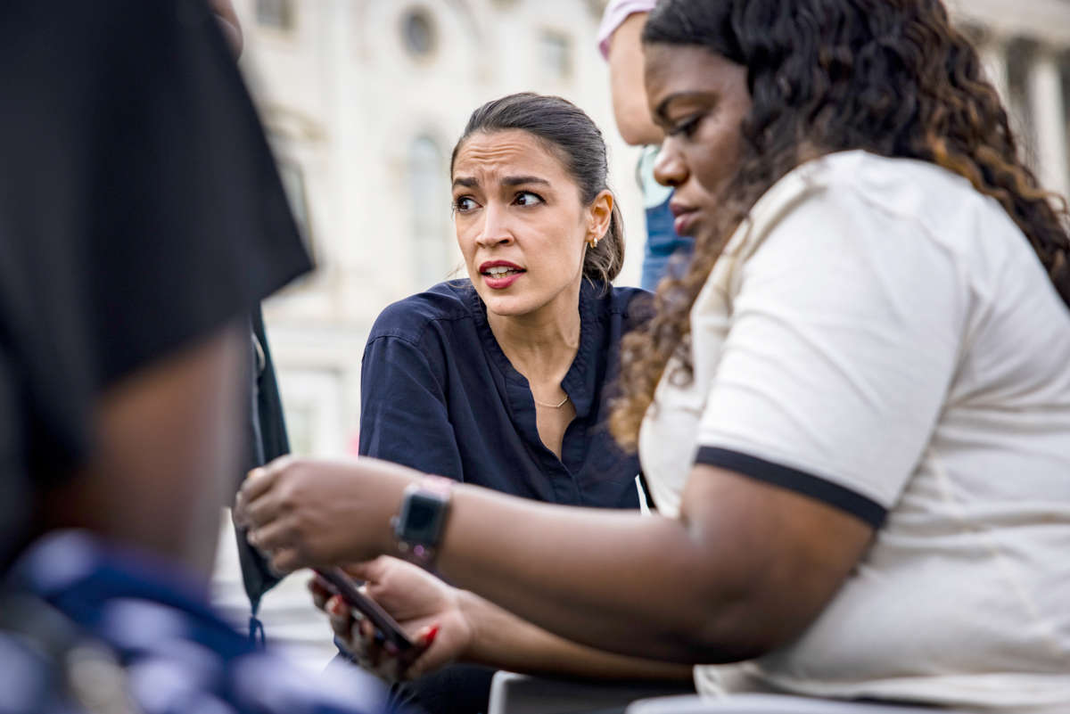 AOC gives somebody the sideeye