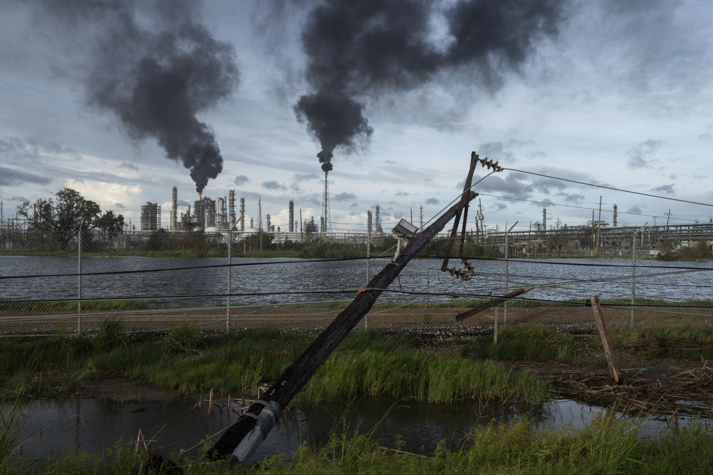 New Orleans Was Left in the Dark During Ida Because of Natural Gas Plant  Failure