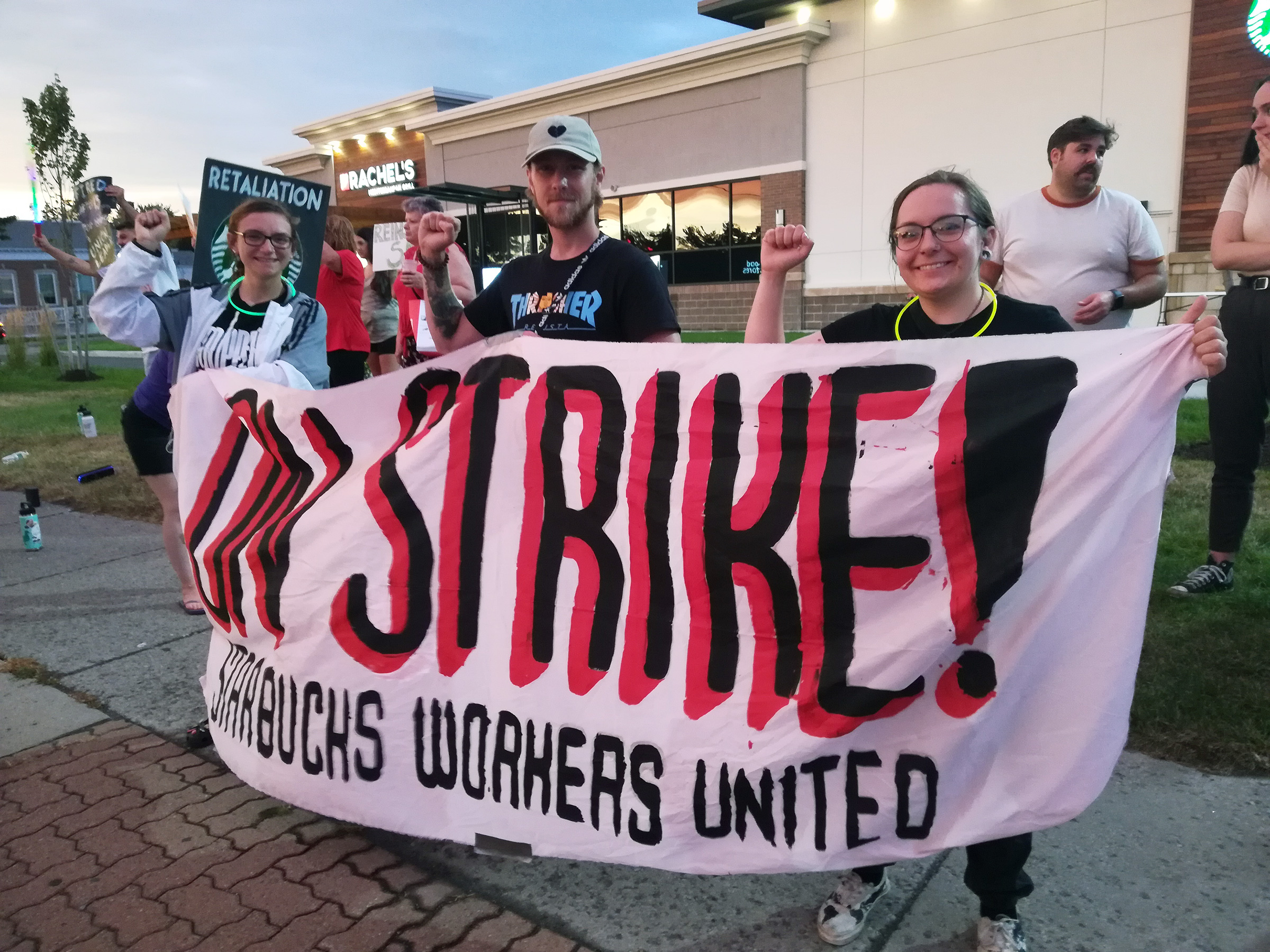 https://truthout.org/app/uploads/2022/08/2022_0817-union-workers.jpg