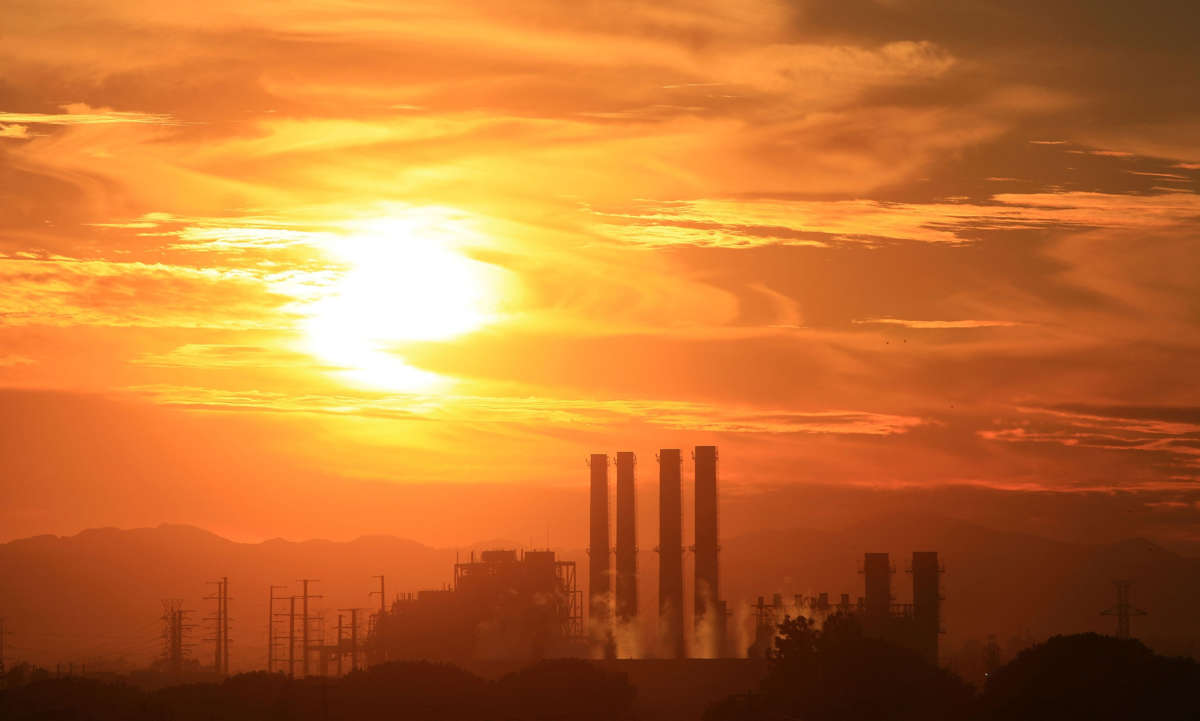 The Department of Water and Power San Fernando Valley Generating Station is seen December 11, 2008, in Sun Valley, California.