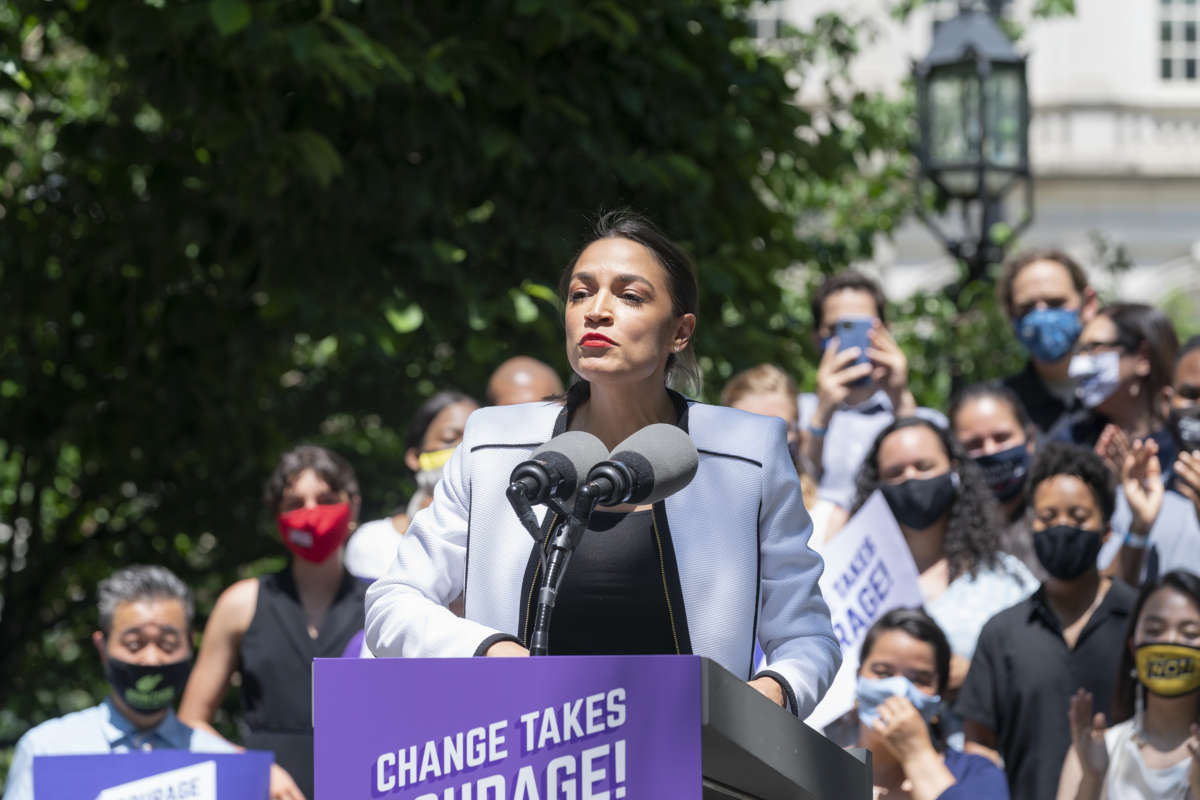 Summer Cortez - District Manager - Rally House