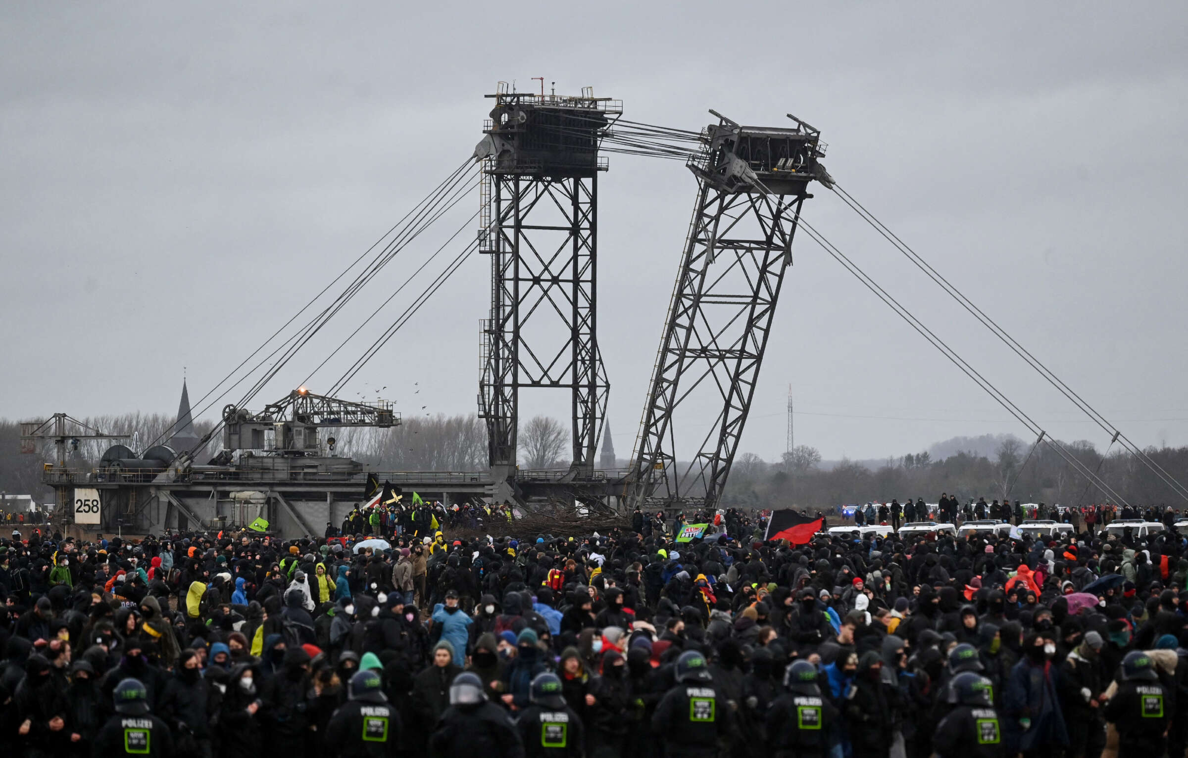 Police Evict Protesters from German Village to Clear Way for Coal Mine ...