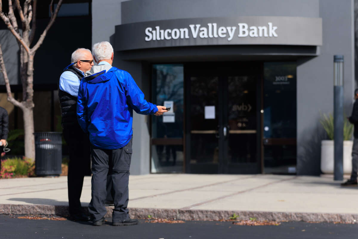 Silicon Valley Bank Collapse Offers a Primer on How Elite Power Preserves  Wealth