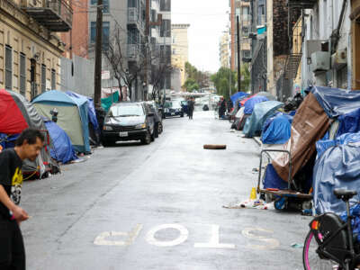 Tents line the sides of a San Fransisco street