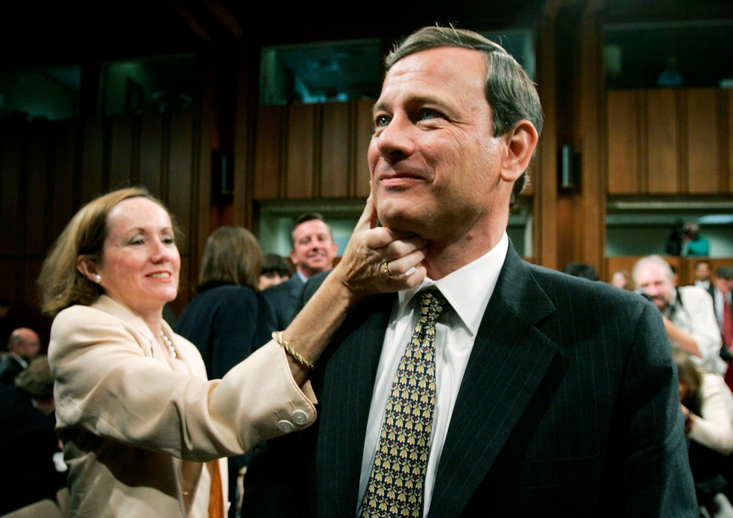 Who nominated roberts to the best sale supreme court