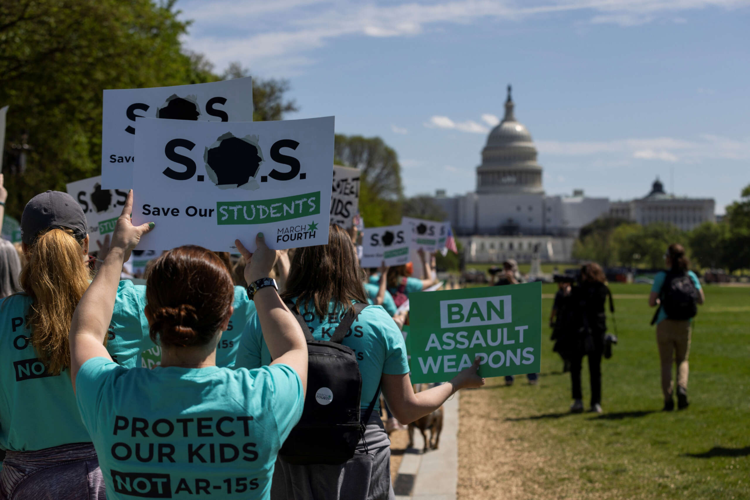 House Democrats Are Pushing To Force A Vote On Banning Assault Weapons ...