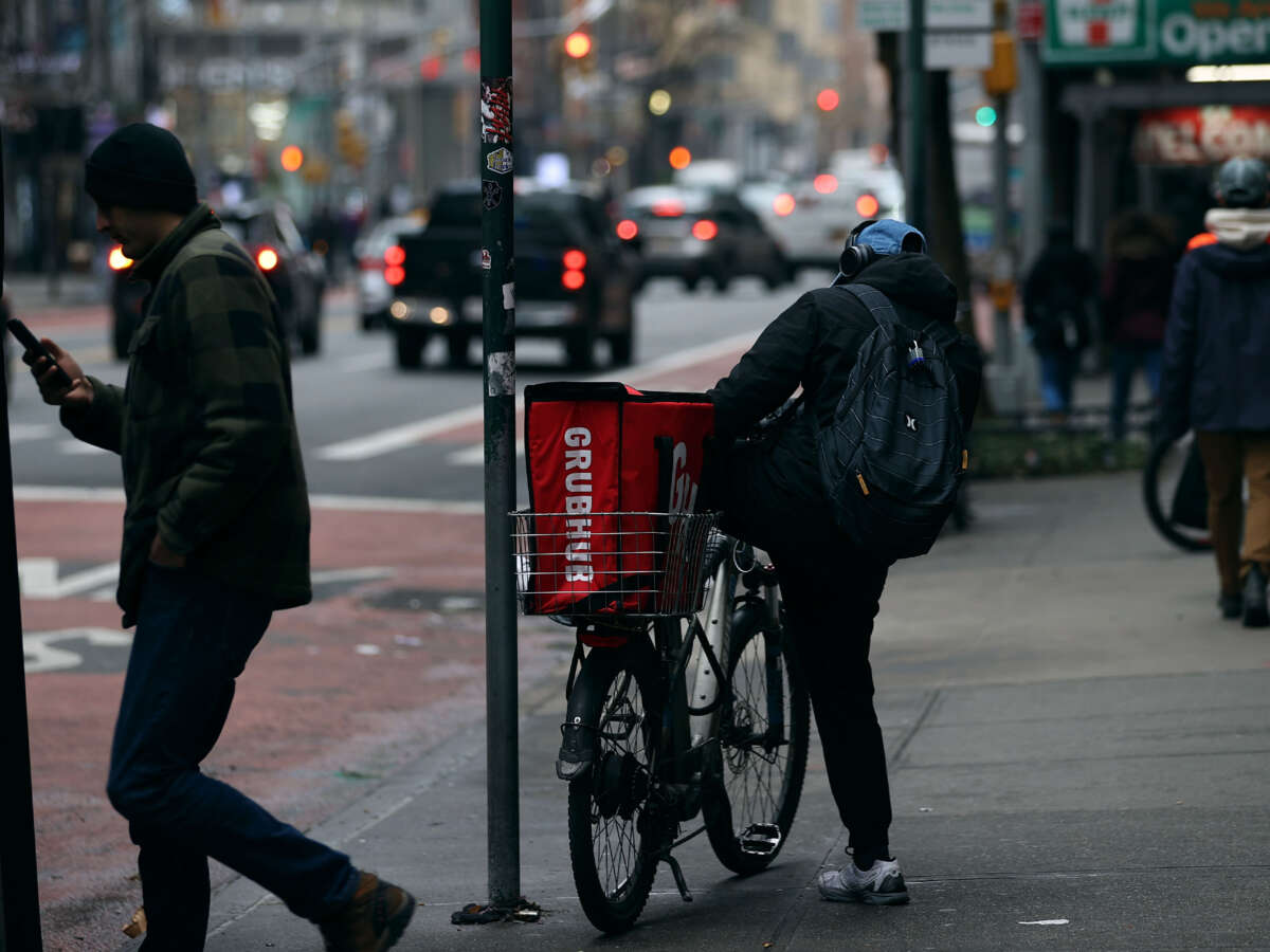 Uber Eats, DoorDash and Grubhub Attempt to Block Wage Increases for NYC Workers