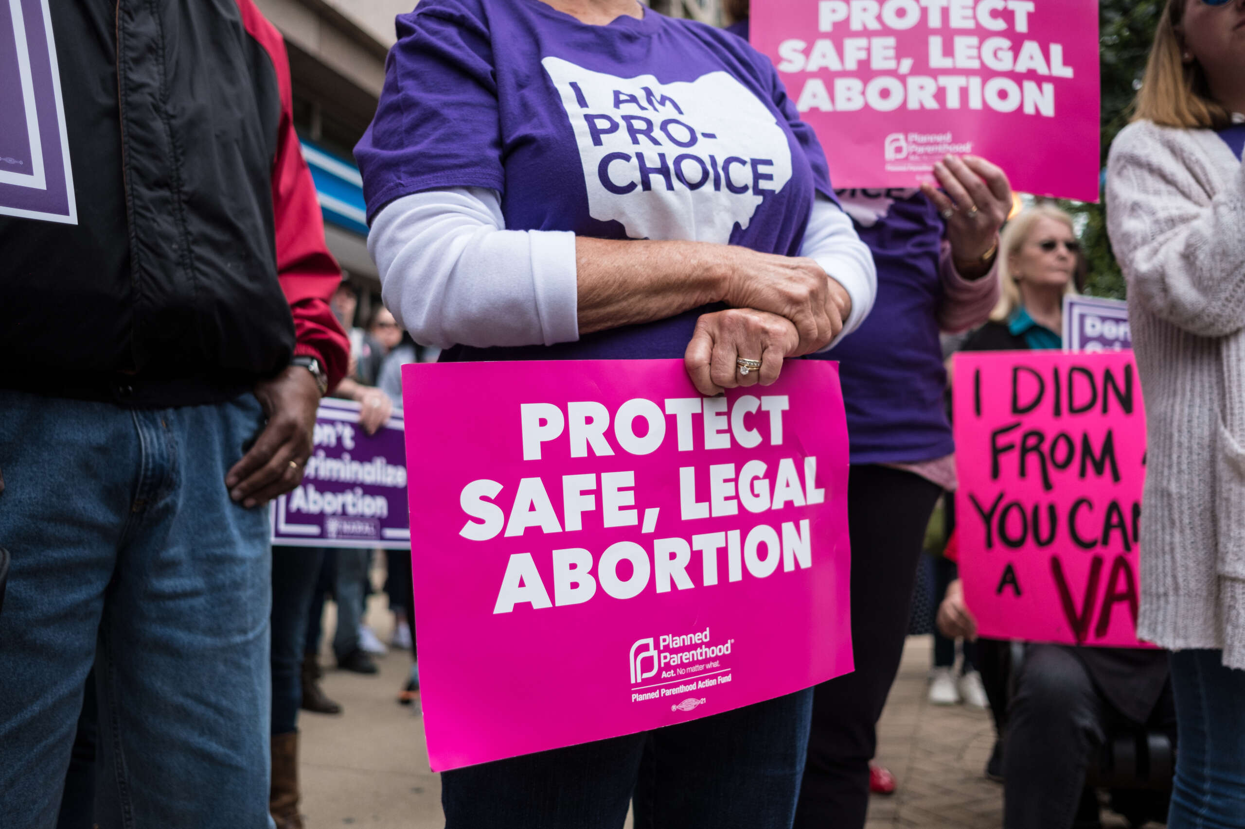 Poll: Nearly 6 In 10 Ohio Voters Back Abortion Rights Ballot Initiative ...