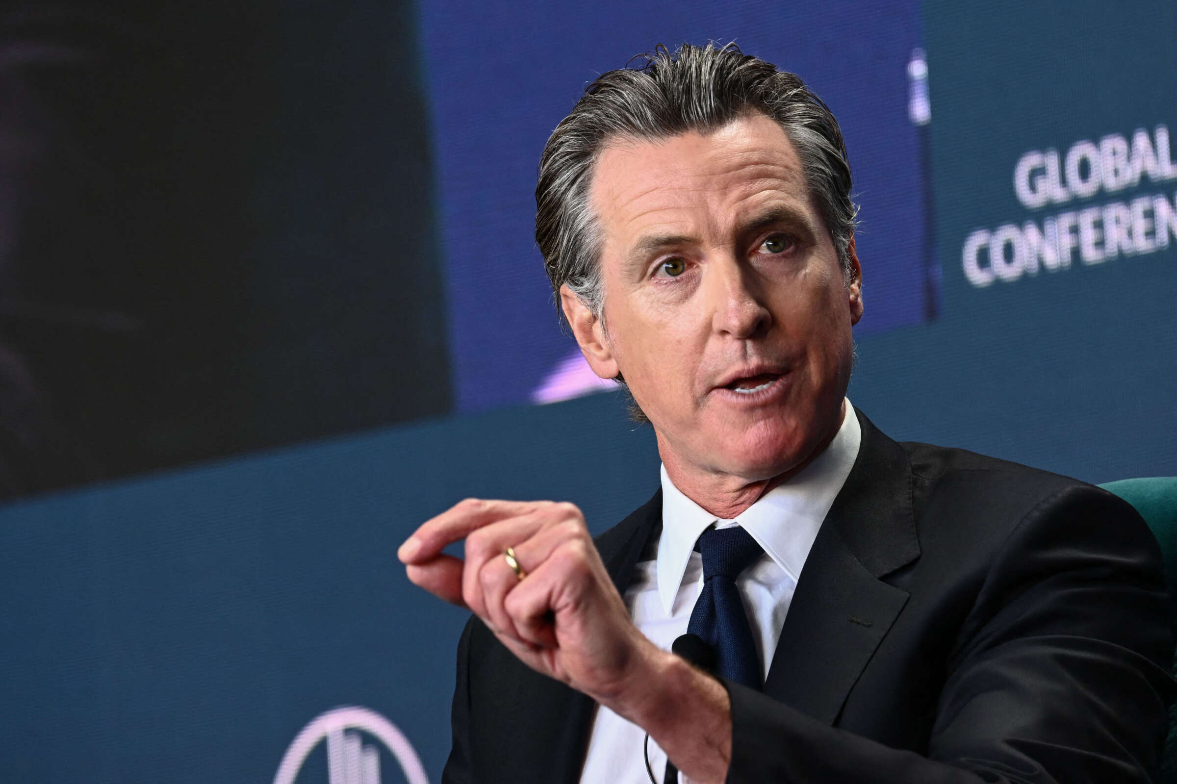 Gavin Newsom Signs Bill Protecting Doctors Sending Abortion Medication ...