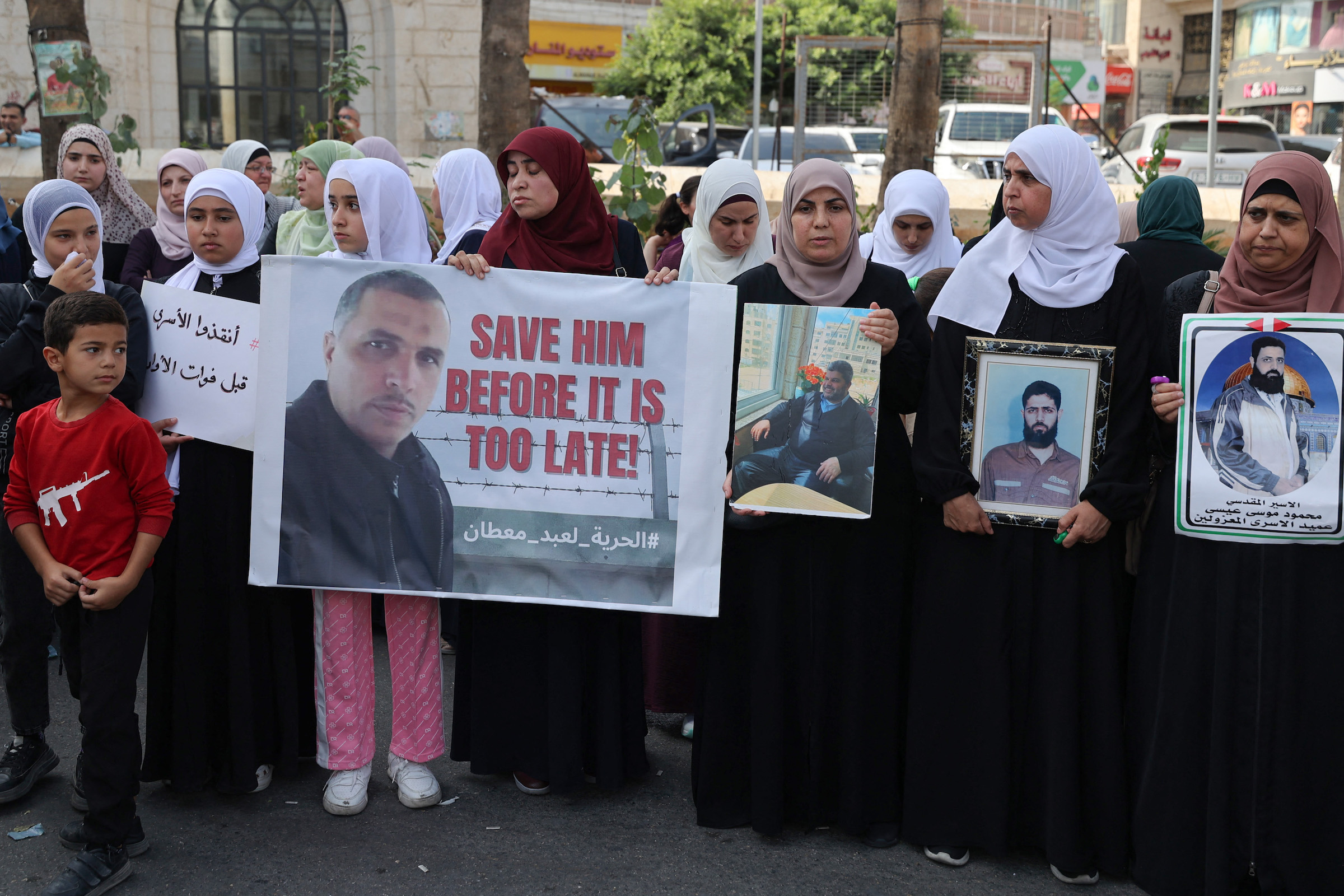 Thousands of Gazan Workers in Israel Have Gone Missing Since Gaza Sieg…