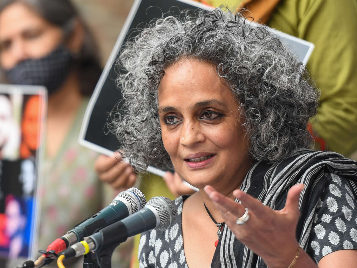 Indian Government Backs Prosecution of Author Arundhati Roy