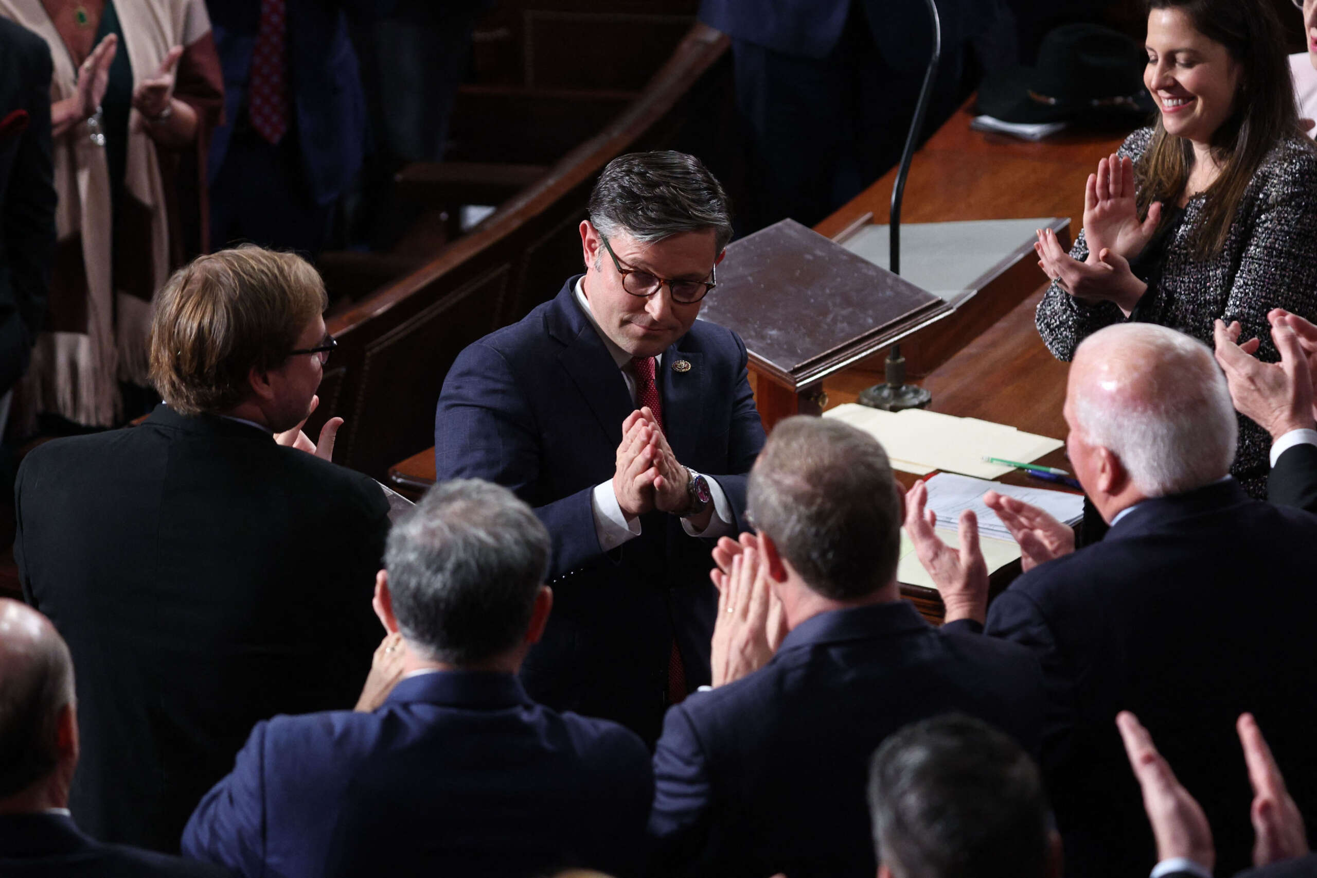 WATCH: House meets again to vote for new speaker after GOP nominates Rep.  Mike Johnson