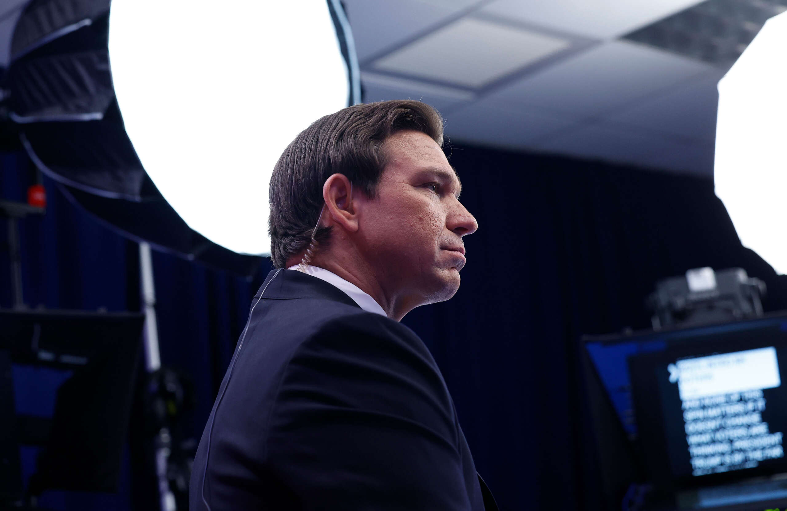 Pro-Palestine Student Group Sues Ron DeSantis for Violating Free Speech Rights - Vimarsana News