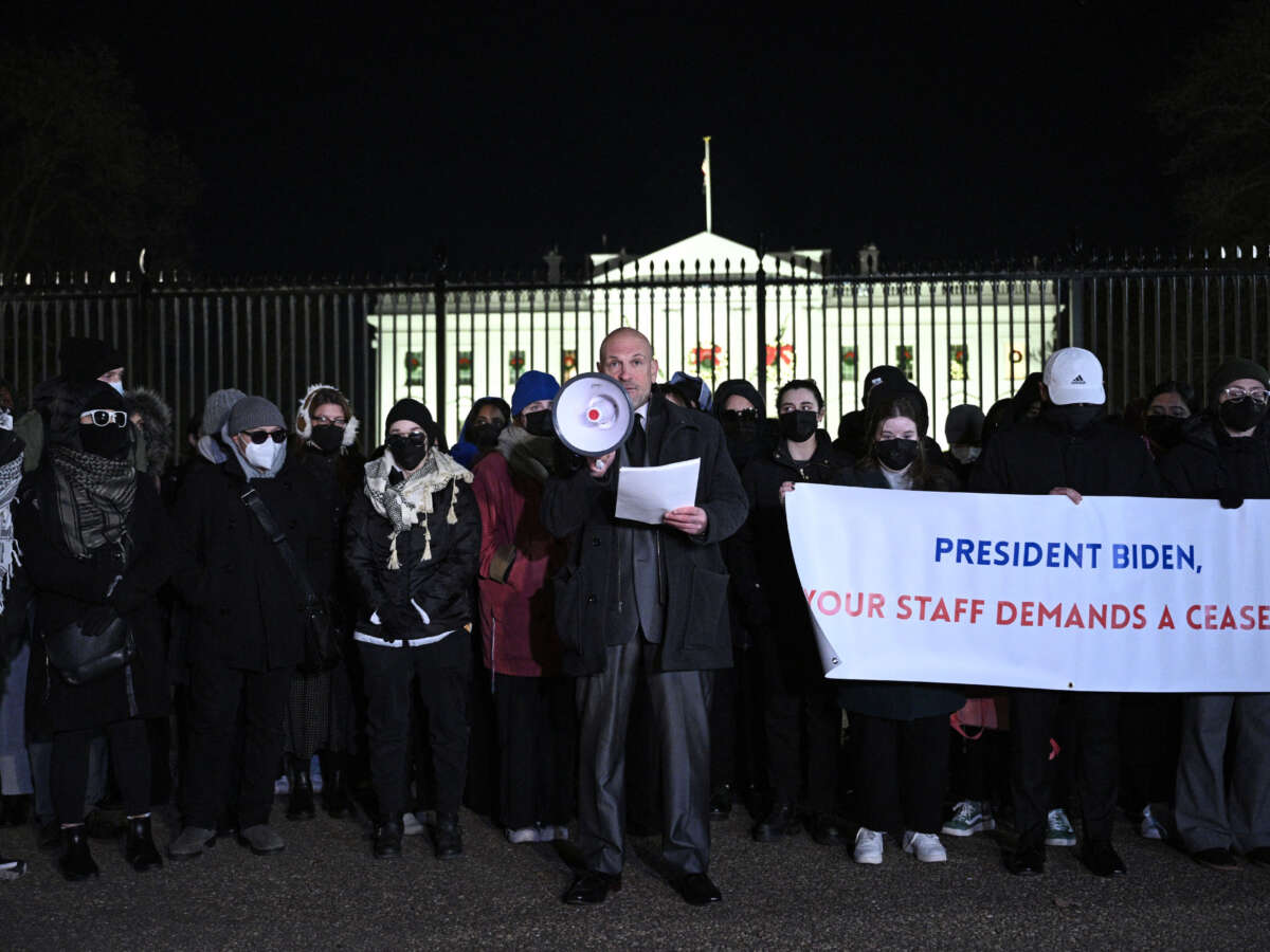 Biden Staffers Hold Historic Vigil Outside White House Calling for Ceasefire