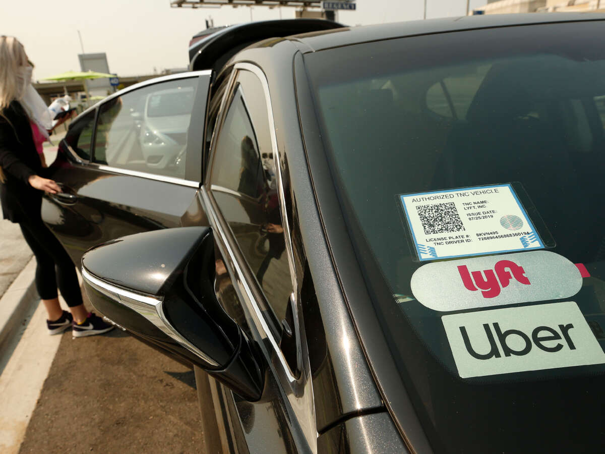 Uber, Lyft and DoorDash Workers May Gain Employee Benefits Under New Labor Rule