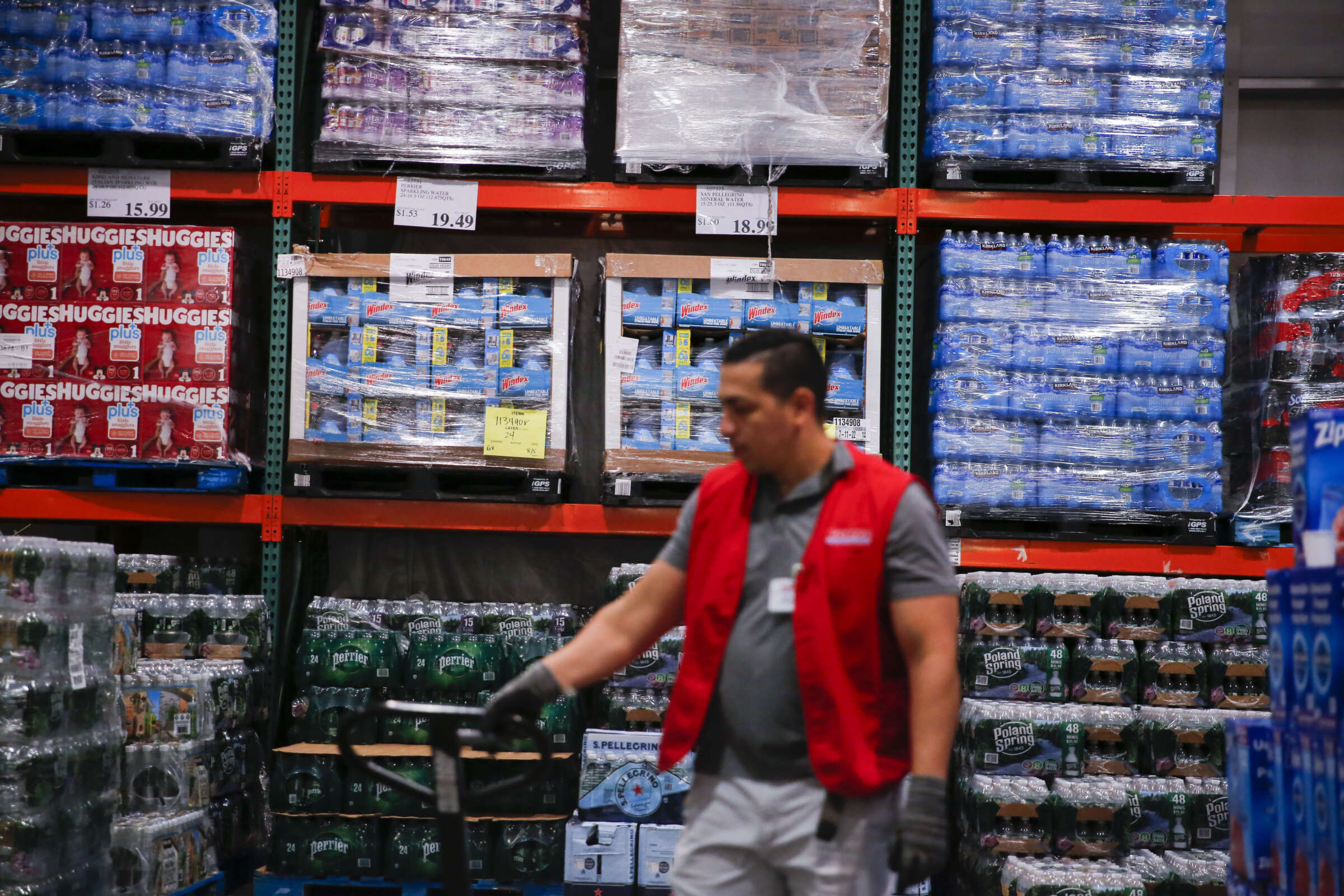 Costco Says It S Not Anti Union Unionized Workers Are Putting That To   GettyImages 1415909913 2400x1600 