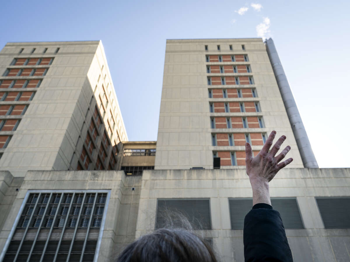 In NY Jails, Prisoners Must Submit Their Abuse Grievances to Their Abusers