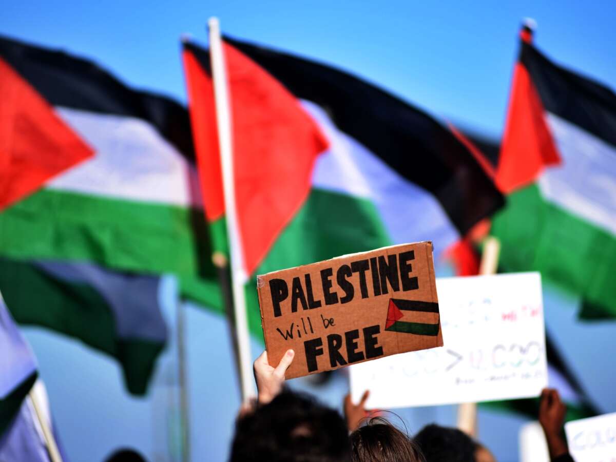 Survey: Palestinians and Their Allies Are Experiencing Racism, Isolation