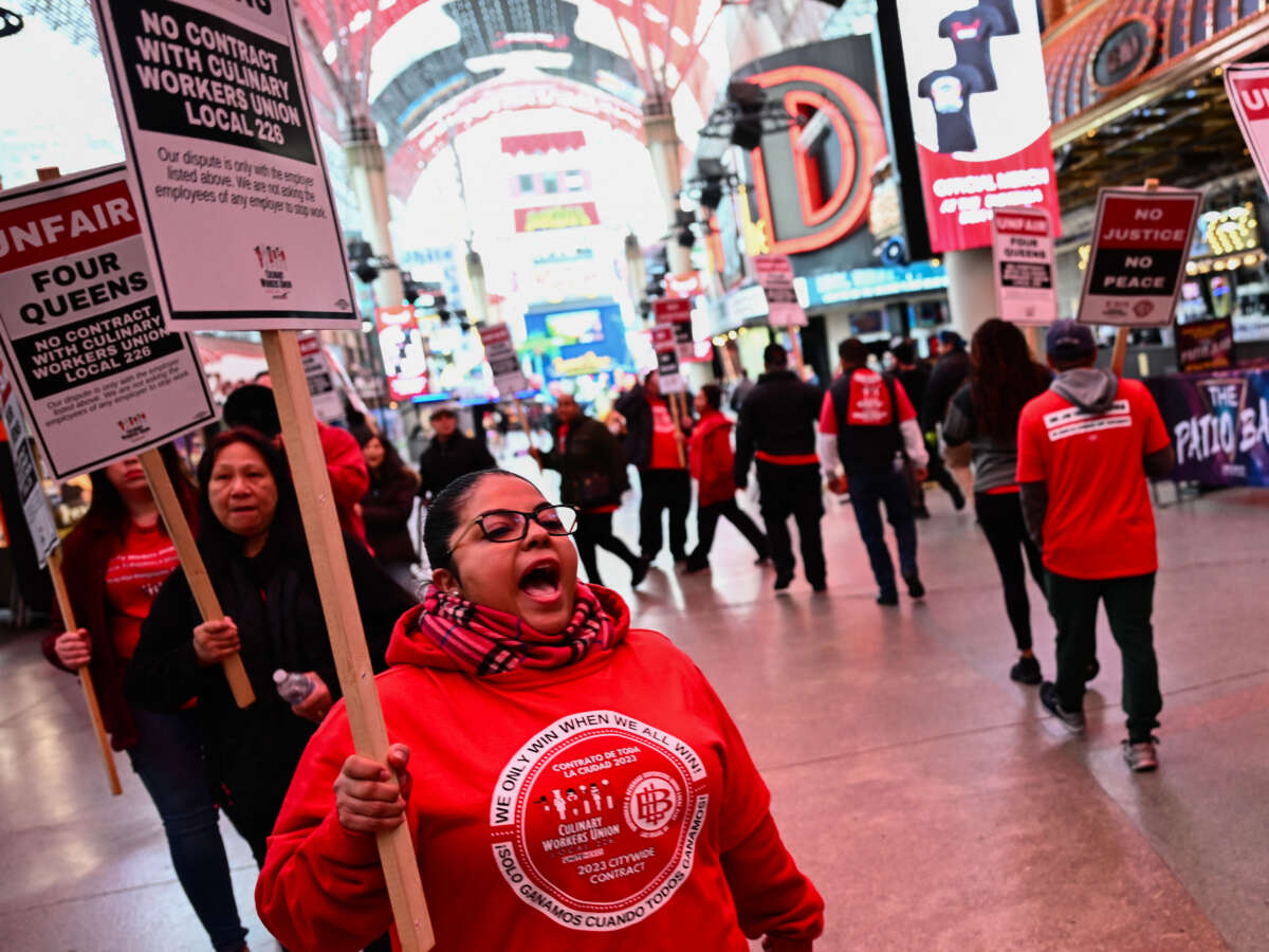 It’s Long Past Time for Restaurant Workers to Earn a Livable Wage