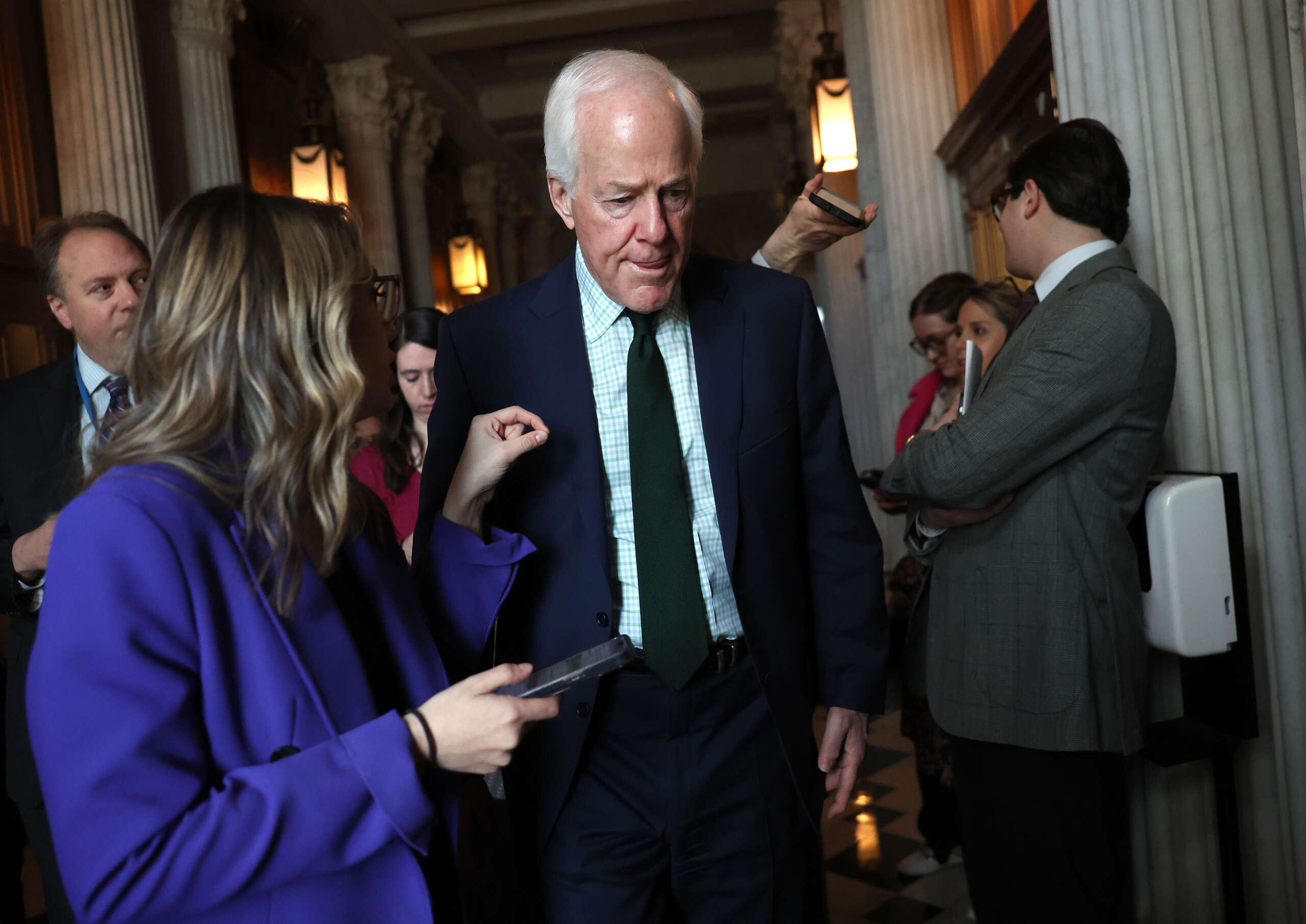Top GOP Fundraisers Battle to Replace McConnell as Party's Senate Leader - Vimarsana News