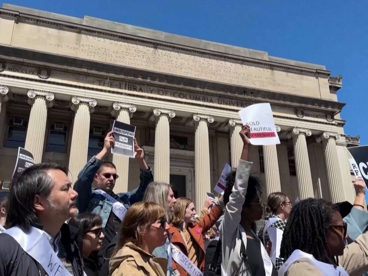 Cops Raid Palestinian Solidarity Encampments, Arrest Protesters at Yale and NYU