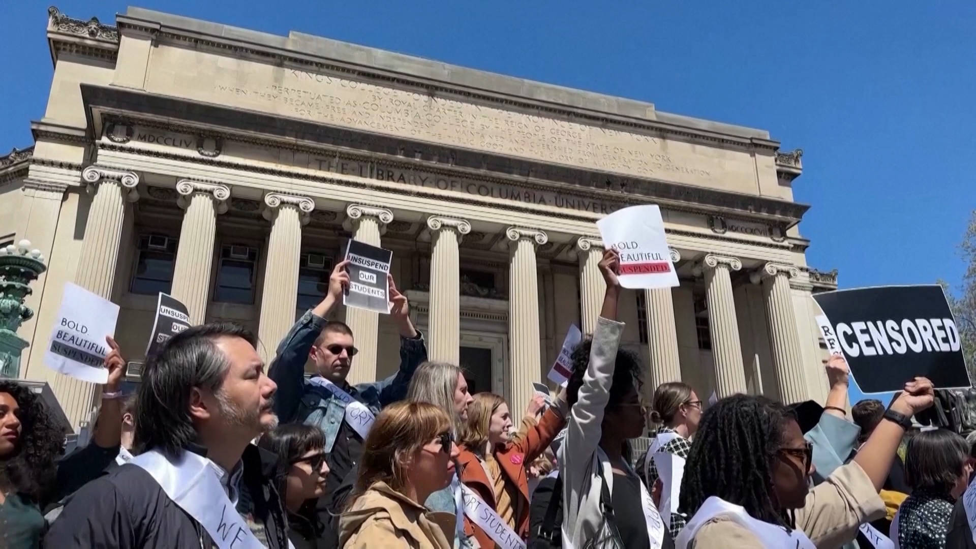 Cops Raid Palestinian Solidarity Encampments, Arrest Protesters at Yale ...