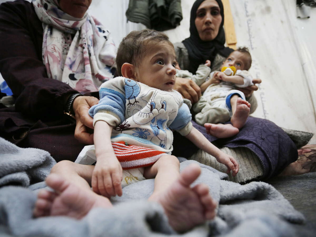 4 Children Have Died of Hunger This Week in Gaza as Half a Million Face Famine