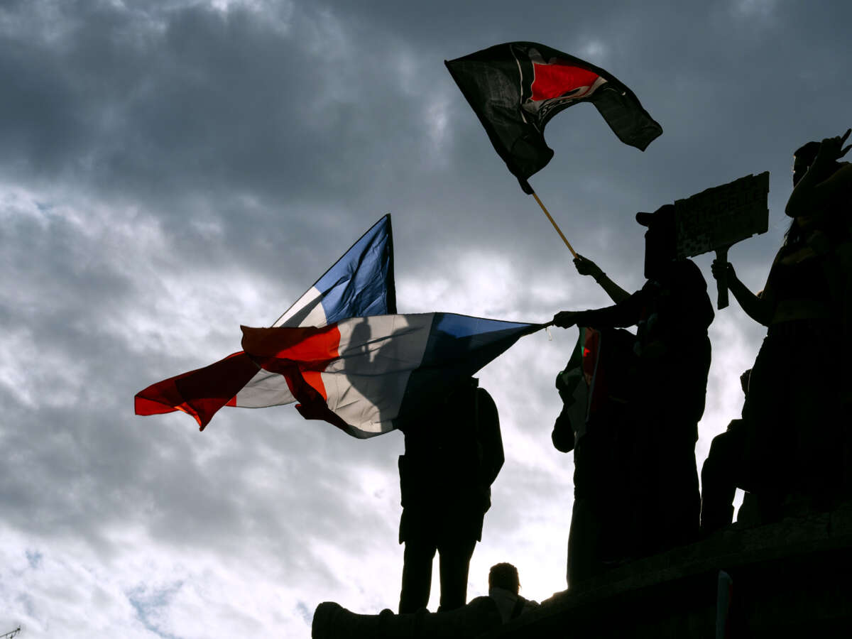 France Just Showed the Secret to Beating the Far Right — a United Left