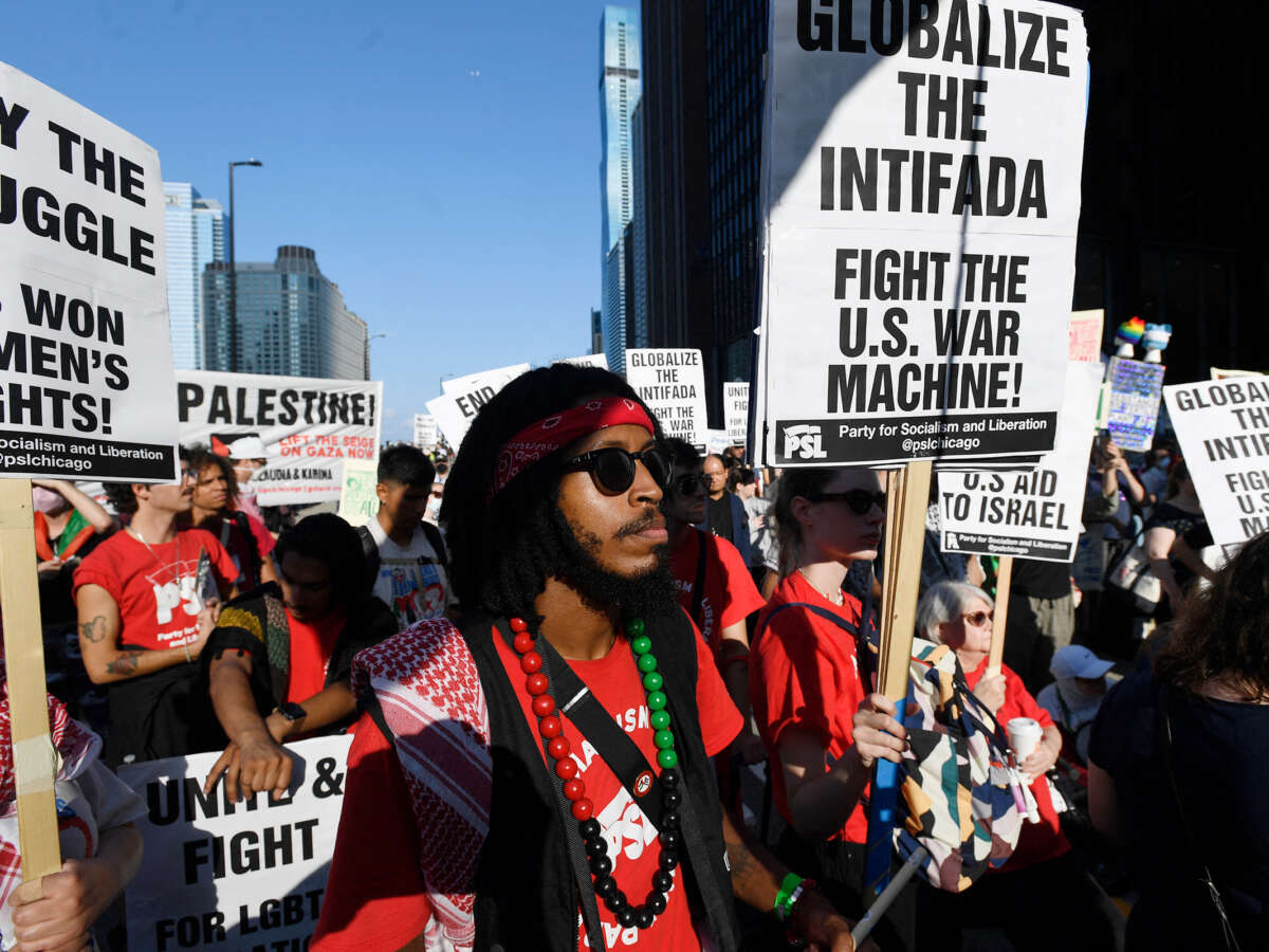 “Uncommitted” Wins Panel on Palestinian Rights, Pushes for Speaking Time at DNC